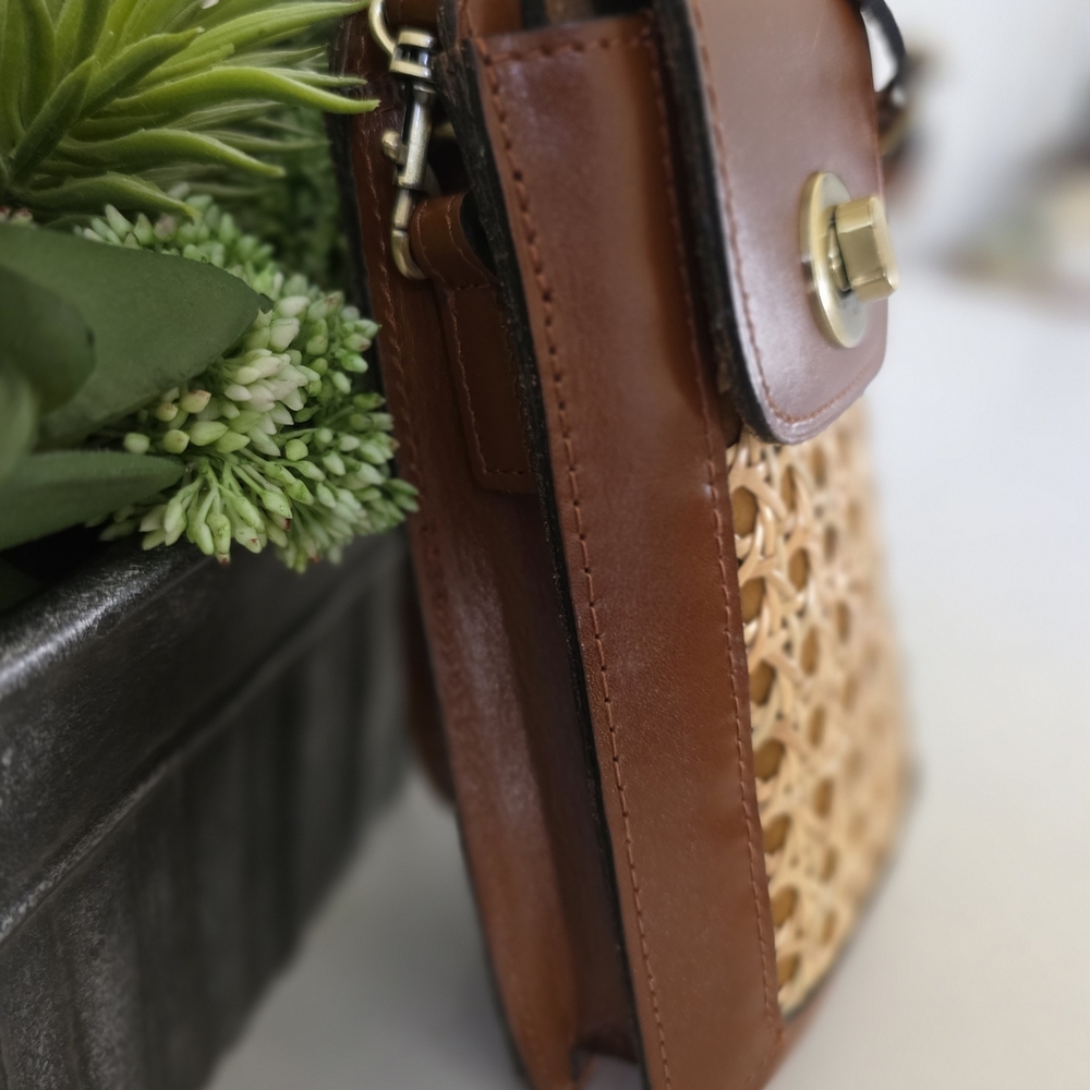 Patricia Nash Woven Rattan Cognac Leather Phone Crossbody Bag Boho Resort Summer - Picture 4 of 11